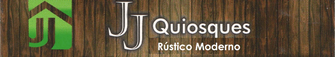 QUIOSQUES COM PALHA DE PIAÇAVA